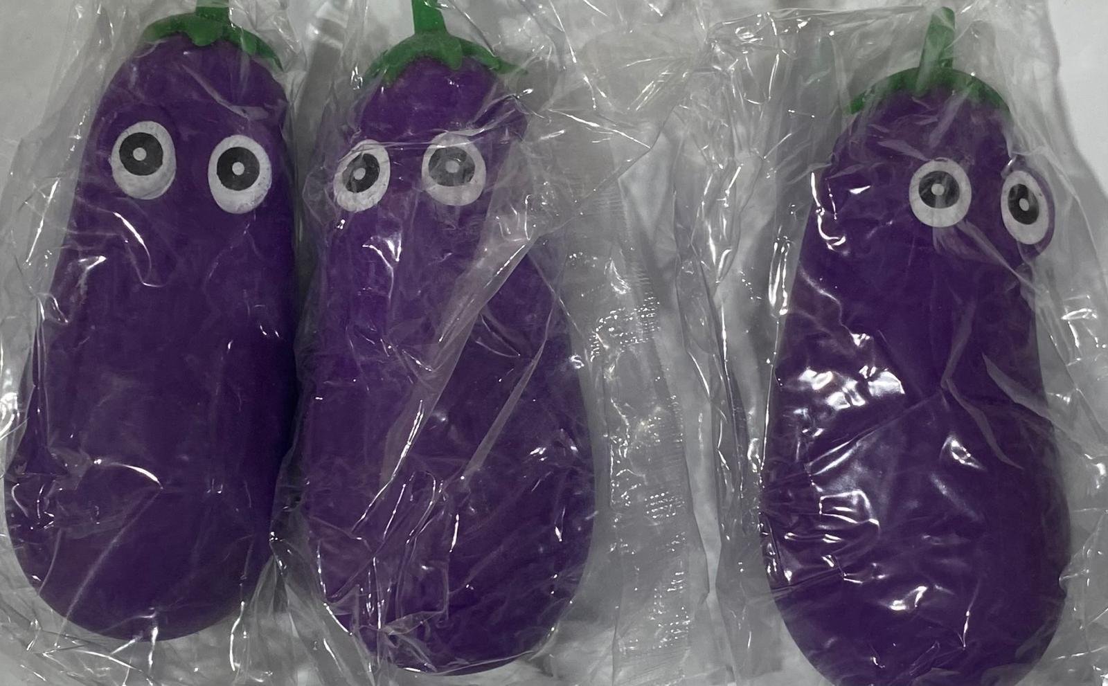 סקווישי חציל – Squishy Eggplant | כדור לחץ חציל מצחיק – תמונה 2